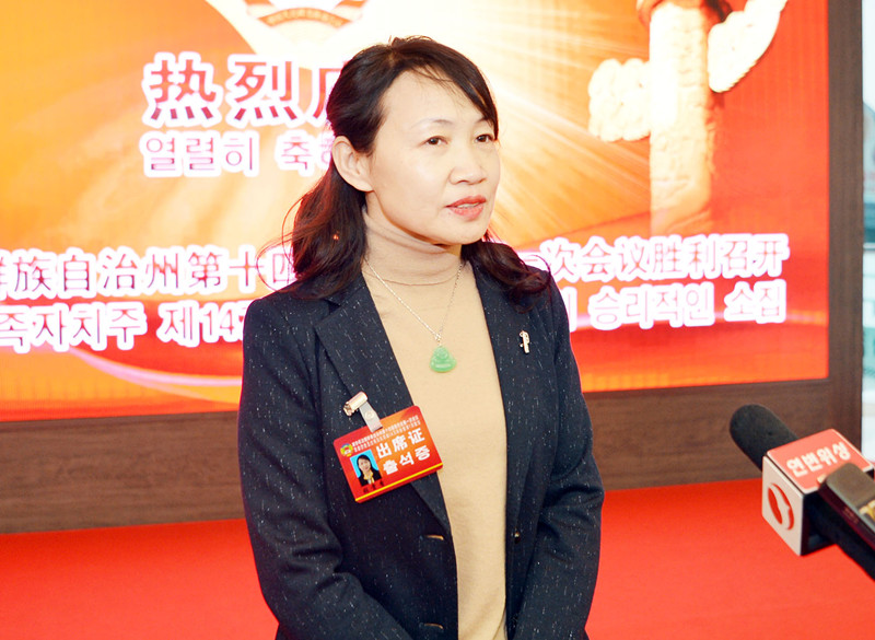 张贵香_副本.jpg