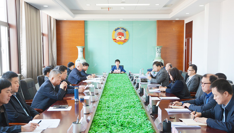 州政协党组理论学习中心组2025年第2次集...